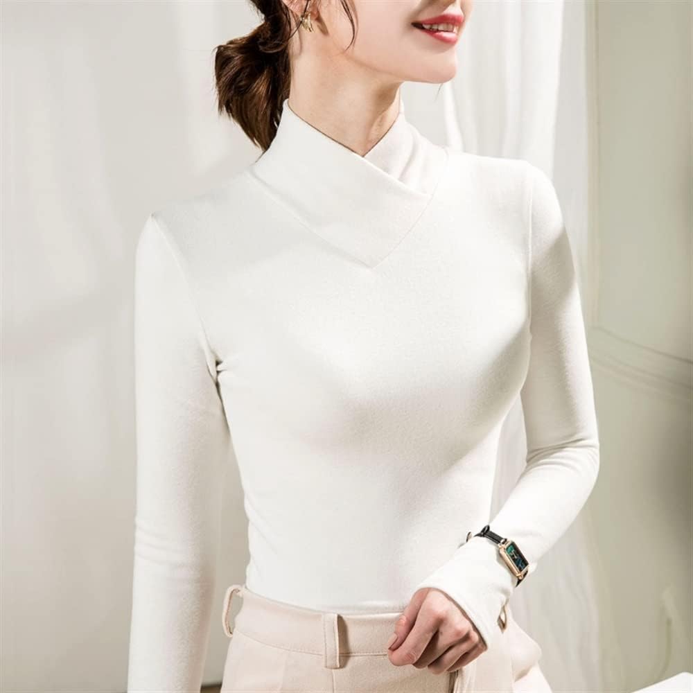 Emma | Elegant Turtleneck Fit